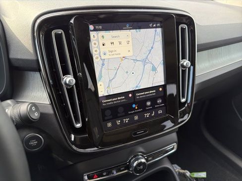 New 2026 Volvo XC40 B5 Ultra w/ Protection Package Premier image 14