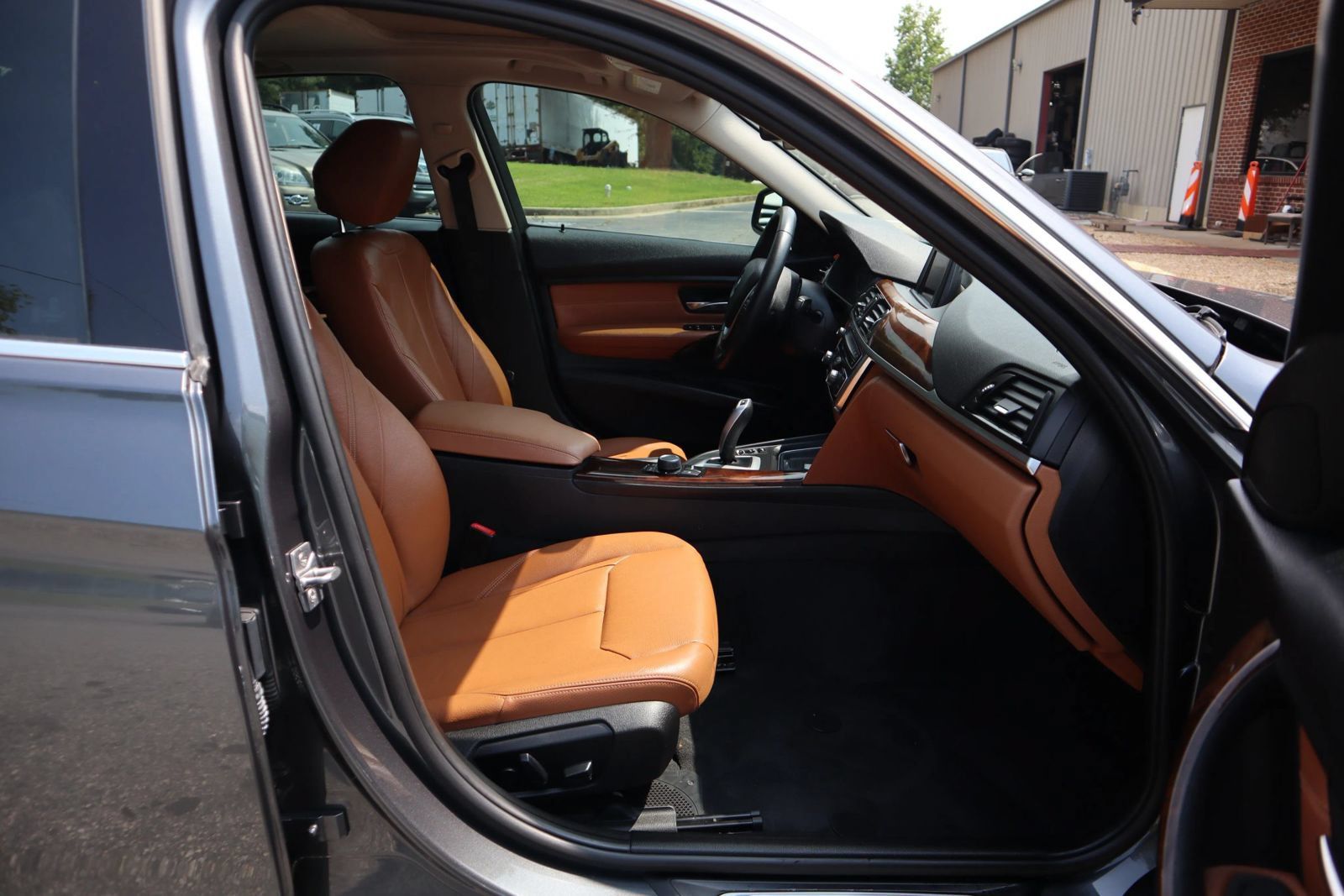 Used 2014 BMW 328d Sedan RWD image 17