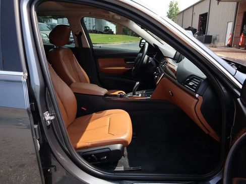Used 2014 BMW 328d Sedan RWD image 17