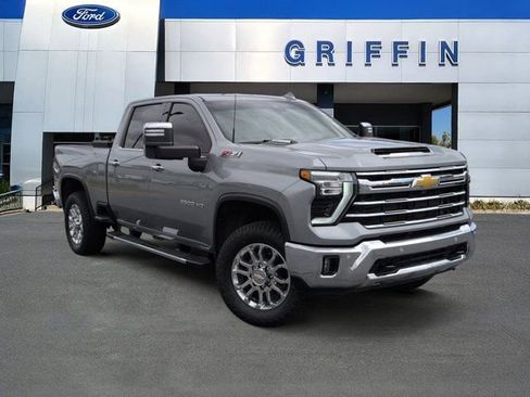 Used 2024 Chevrolet Silverado 2500 LTZ w/ LTZ Convenience Package AWD/4WD image 1