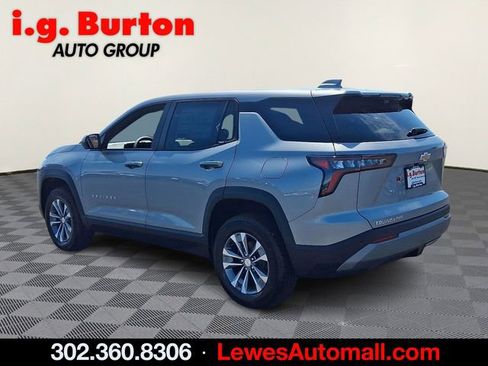 New 2026 Chevrolet Equinox LT w/ Convenience Package II image 3