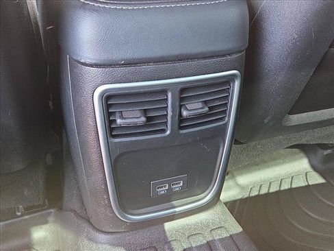 Used 2022 Dodge Charger R/T RWD image 16