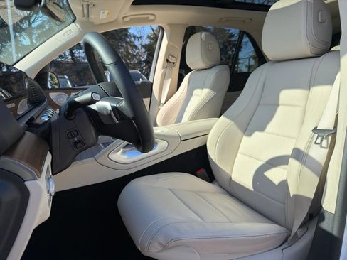 Used 2026 Mercedes-Benz GLE 450e 4MATIC image 25