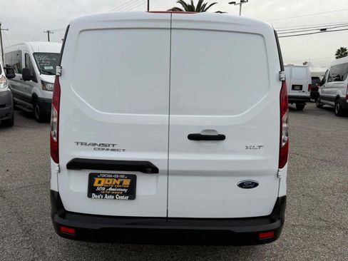 Used 2021 Ford Transit Connect XLT image 7
