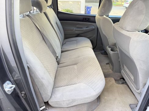 Used 2011 Toyota Tacoma 4x4 Double Cab w/ SR5 Pkg #2 image 22
