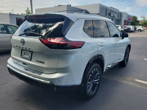 Used 2025 Nissan Rogue Platinum w/ Platinum Premium Package FWD image 6