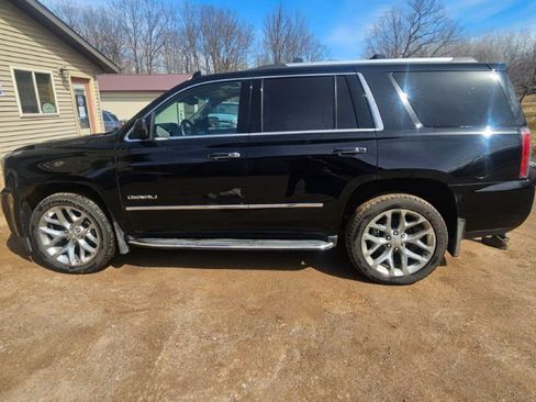 Used 2017 GMC Yukon Denali w/ Open Road Package image 4