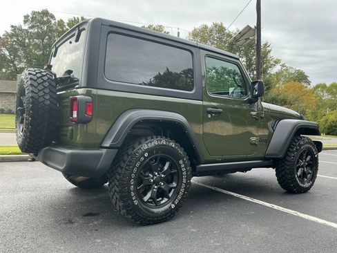 Used 2022 Jeep Wrangler Sport image 5