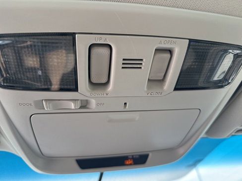 Used 2015 Subaru Legacy 2.5i Premium w/ Moonroof Package image 40