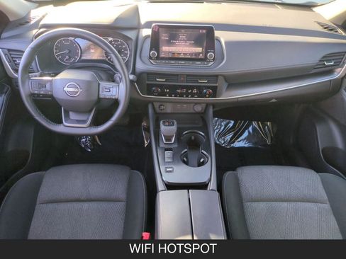 Certified 2025 Nissan Rogue SV image 13