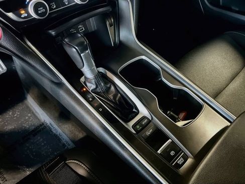 Used 2021 Honda Accord Sport image 25
