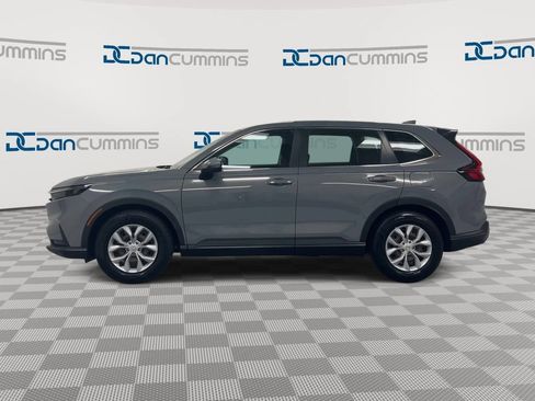 Used 2023 Honda CR-V LX image 5