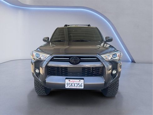 Used 2022 Toyota 4Runner SR5 AWD/4WD image 2