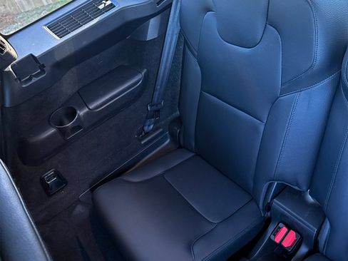 Used 2022 Volvo XC90 T6 Momentum image 34