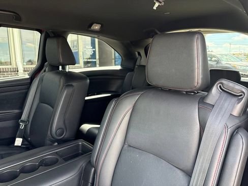 Used 2025 Honda Odyssey Sport-L image 39