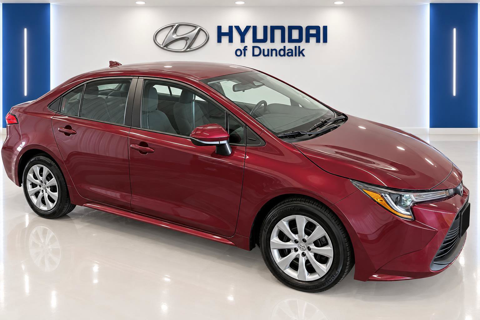 Used 2024 Toyota Corolla LE FWD image 3