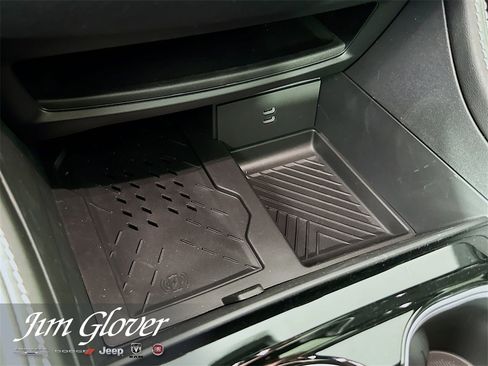 New 2026 Chrysler Pacifica Limited w/ S Appearance Package image 37