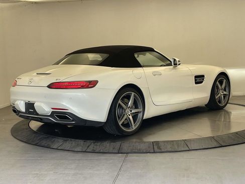 Used 2018 Mercedes-Benz AMG GT Roadster image 7