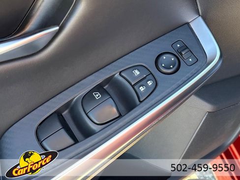 Used 2024 Nissan Sentra SR image 17