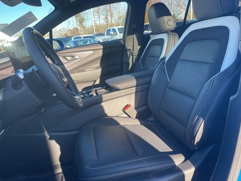 Used 2025 Chevrolet Blazer EV LT w/ Super Cruise Package image 10