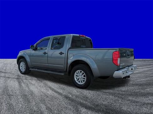 Used 2016 Nissan Frontier SV w/ SV Value Truck Package RWD image 6