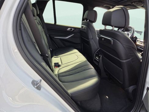 Used 2024 BMW X5 xDrive40i w/ M Sport Package AWD/4WD image 20