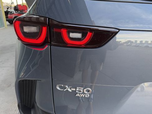 Used 2024 MAZDA CX-50 Meridian Edition w/ Apex Package image 14