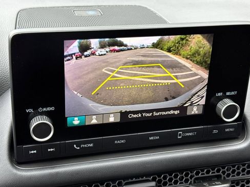 Certified 2025 Honda HR-V Sport image 19