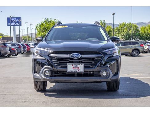 Certified 2025 Subaru Outback Premium AWD/4WD image 8