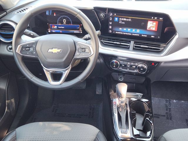 Used 2026 Chevrolet Trax LT w/ LT Convenience Package FWD image 27