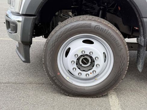 New 2025 Ford F450 XL image 7