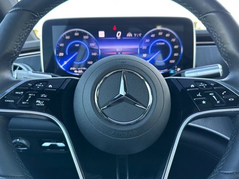 Used 2022 Mercedes-Benz EQS 450+ Sedan w/ AMG Line Exterior image 22