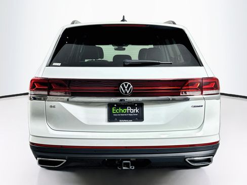 Used 2025 Volkswagen Atlas SE AWD/4WD image 7