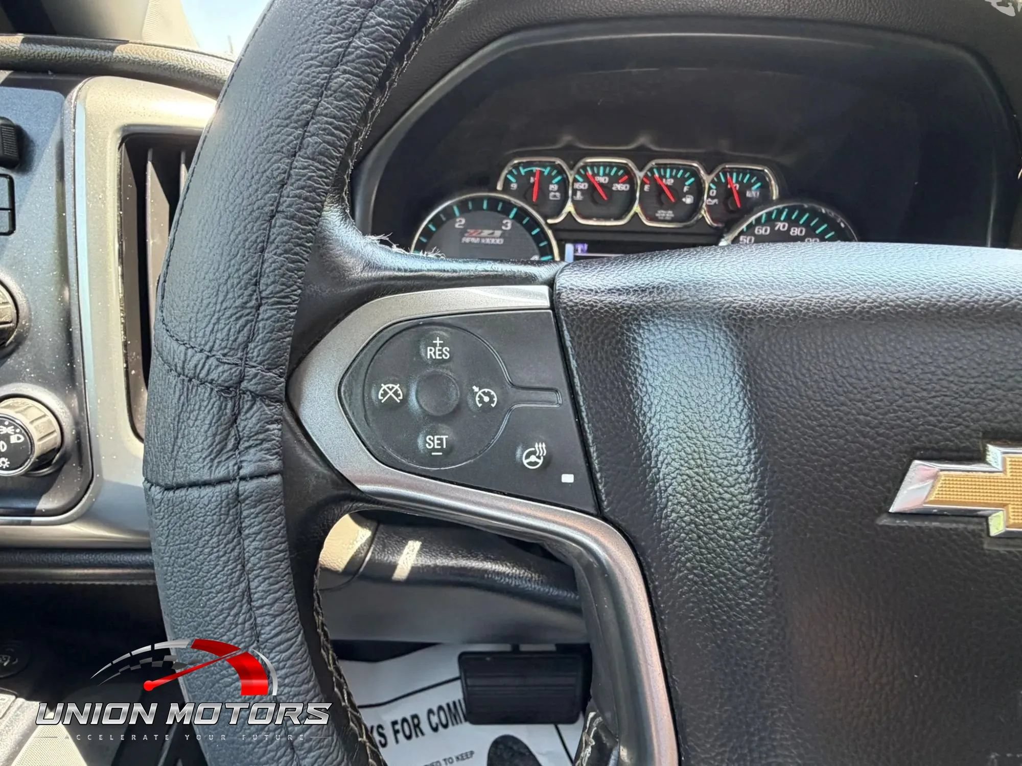 Used 2017 Chevrolet Silverado 2500 LTZ w/ Duramax Plus Package AWD/4WD image 38