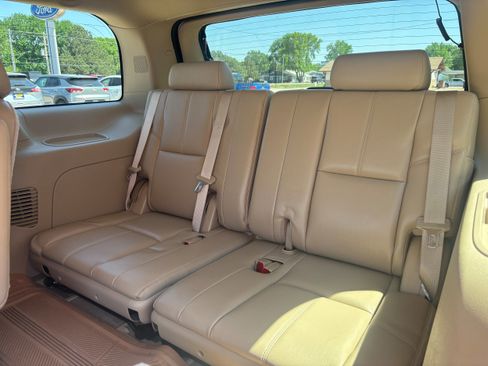 Used 2013 Chevrolet Tahoe LT AWD/4WD image 14
