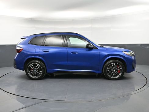 Used 2024 BMW X1 xDrive28i w/ Premium Package image 9