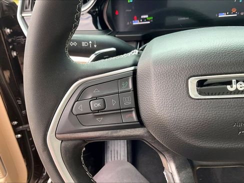 Used 2022 Jeep Grand Cherokee Limited 4xe AWD/4WD image 18