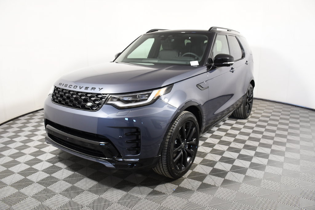 Certified 2026 Land Rover Discovery Dynamic SE AWD/4WD image 1