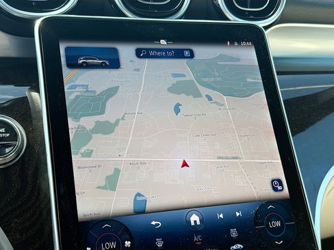 Used 2025 Mercedes-Benz GLC 350e image 31