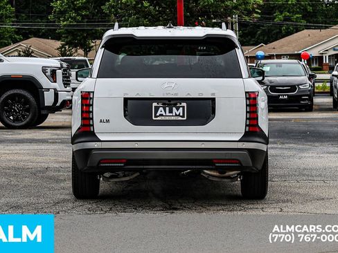 Used 2026 Hyundai Palisade SEL FWD image 12