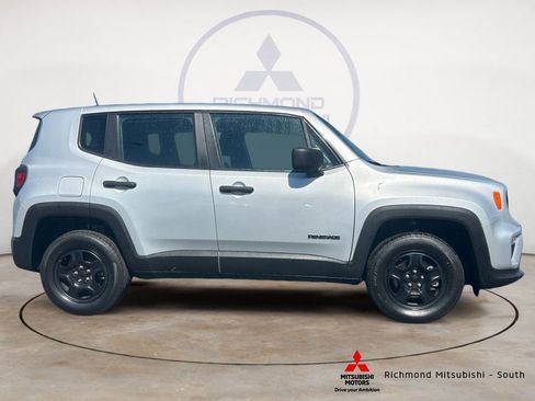 Used 2021 Jeep Renegade Sport image 2