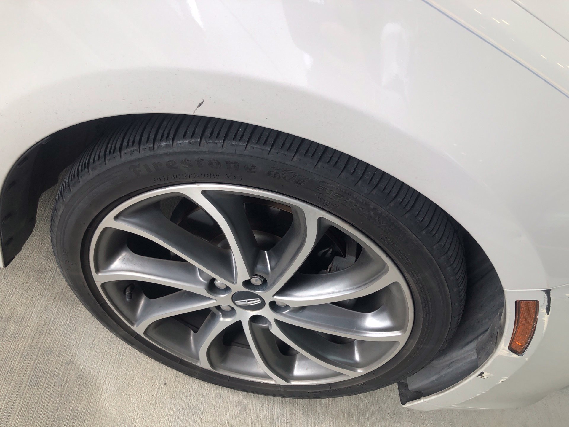 Used 2019 Lincoln MKZ Reserve w/ Reserve Plus Package FWD image 9
