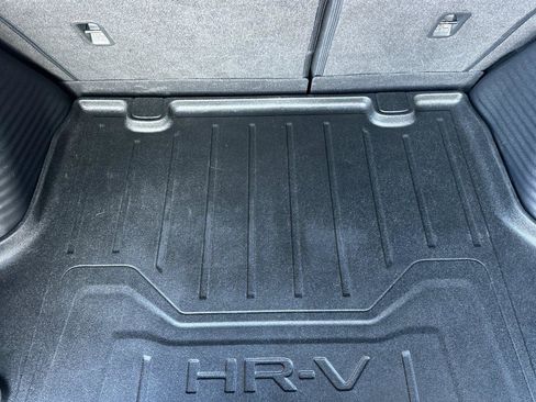 Used 2024 Honda HR-V Sport image 14