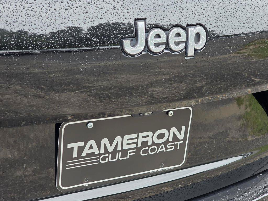 Used 2022 Jeep Grand Cherokee L Summit AWD/4WD image 41