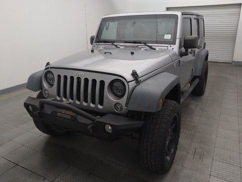 Used 2018 Jeep Wrangler Unlimited Sport AWD/4WD image 15