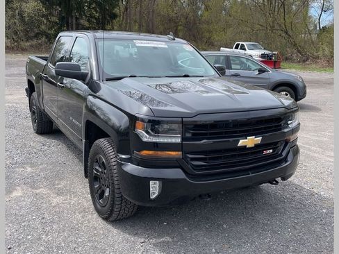 Used 2017 Chevrolet Silverado 1500 LT w/ All Star Edition AWD/4WD image 1