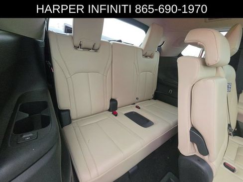 Used 2023 INFINITI QX60 Luxe w/ Cargo Package FWD image 10