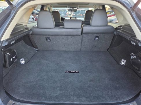 Used 2015 Lexus NX 300h AWD image 12