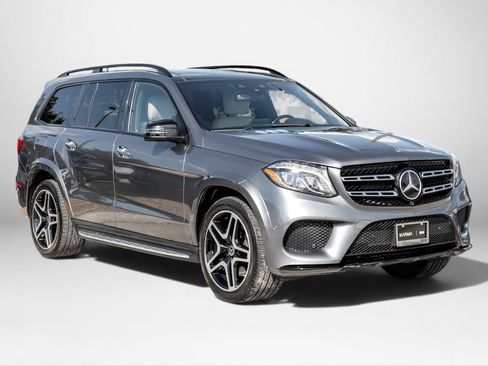 Used 2018 Mercedes-Benz GLS 550 4MATIC image 4