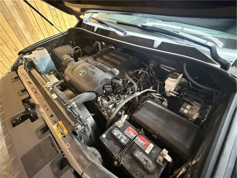 Used 2019 Toyota Tundra TRD Pro AWD/4WD image 24